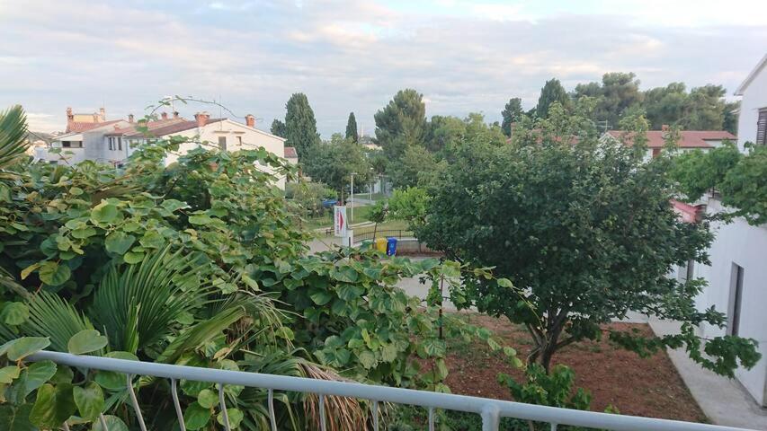Near Beach - Apartments Marica Rovinj Exterior photo